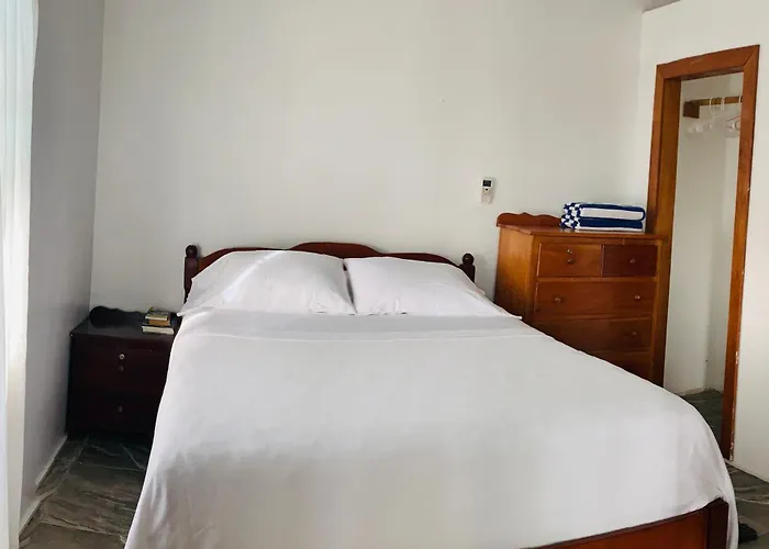 Bed & Breakfast Secret